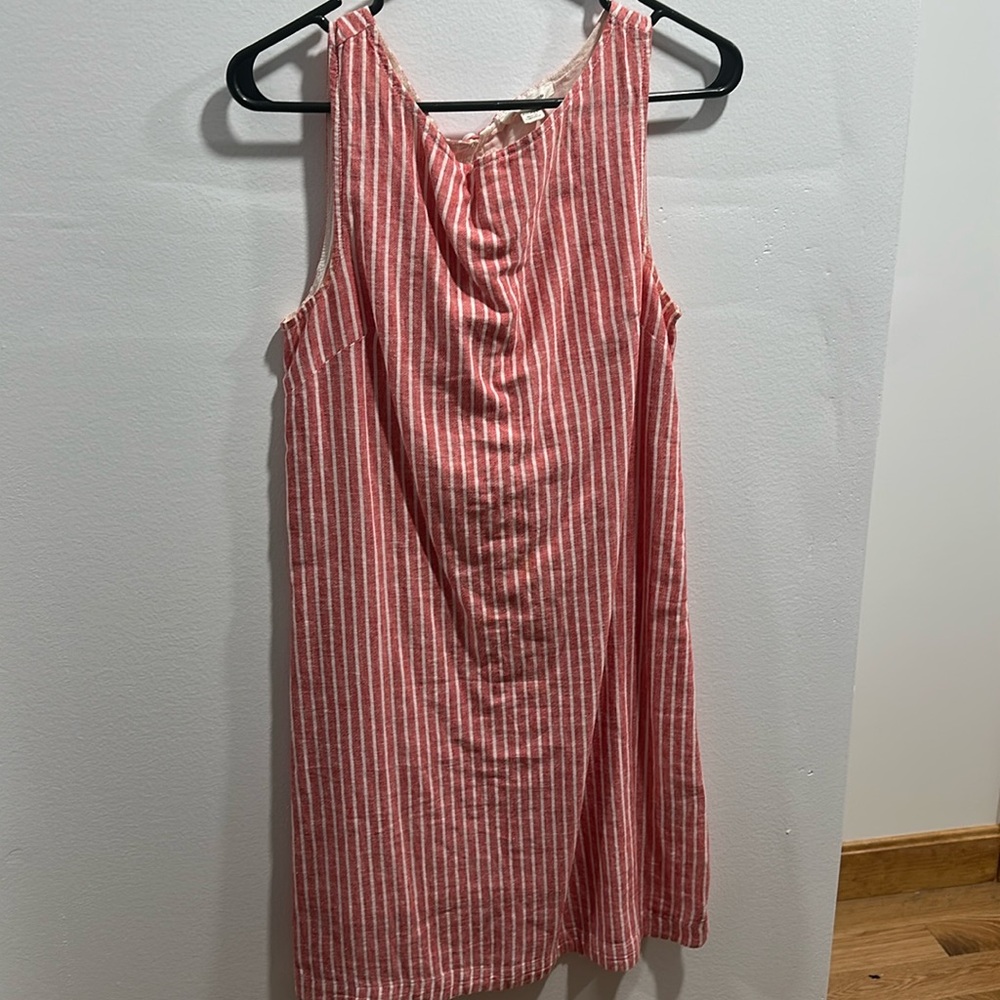 Red white dress